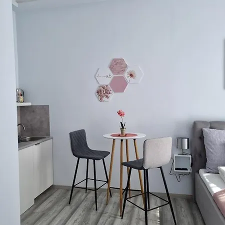 Eden City Home Győr Exterior foto